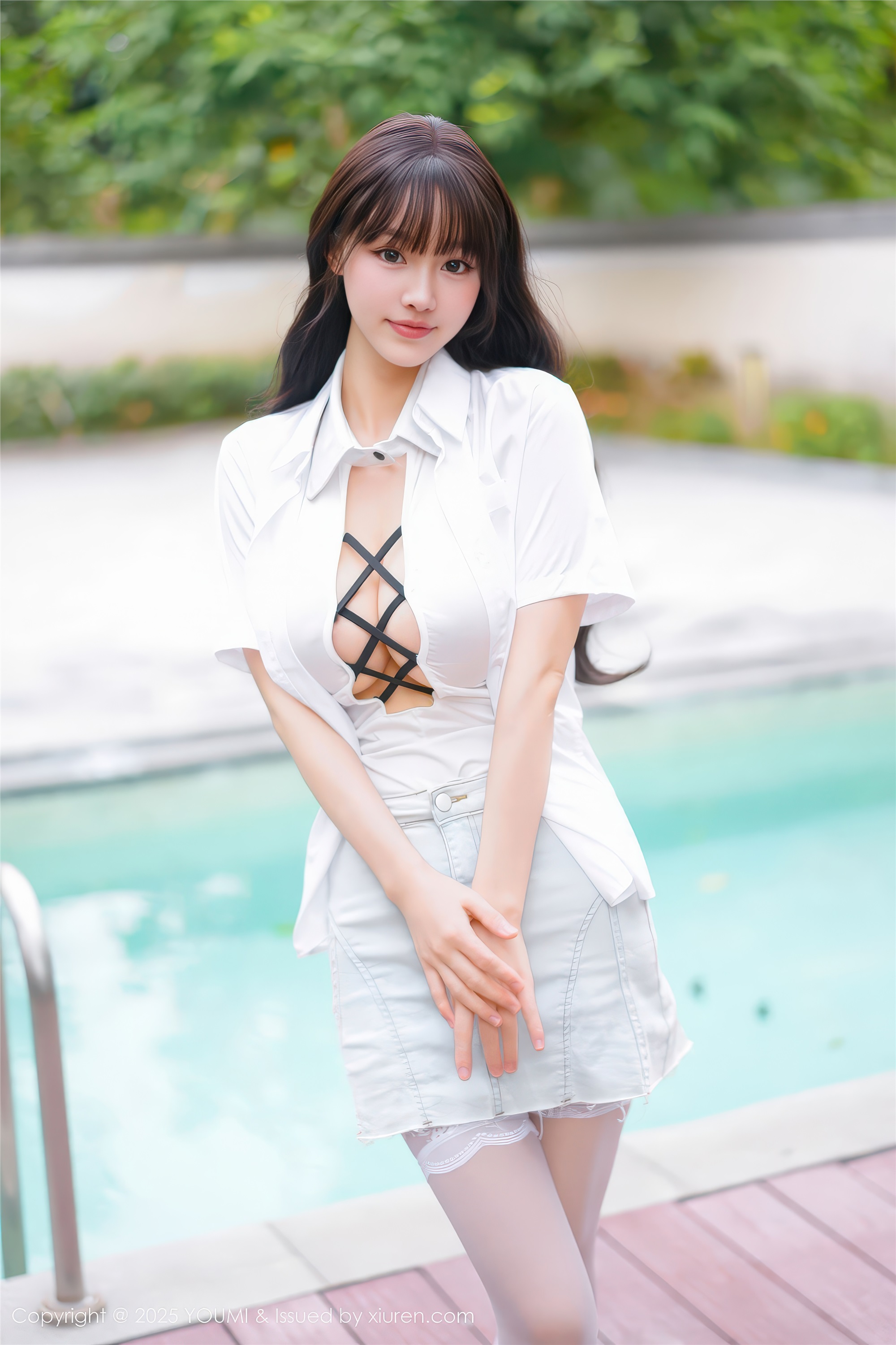 YouMi尤蜜荟 2025.12.18 VOL.1190 心上可Flora